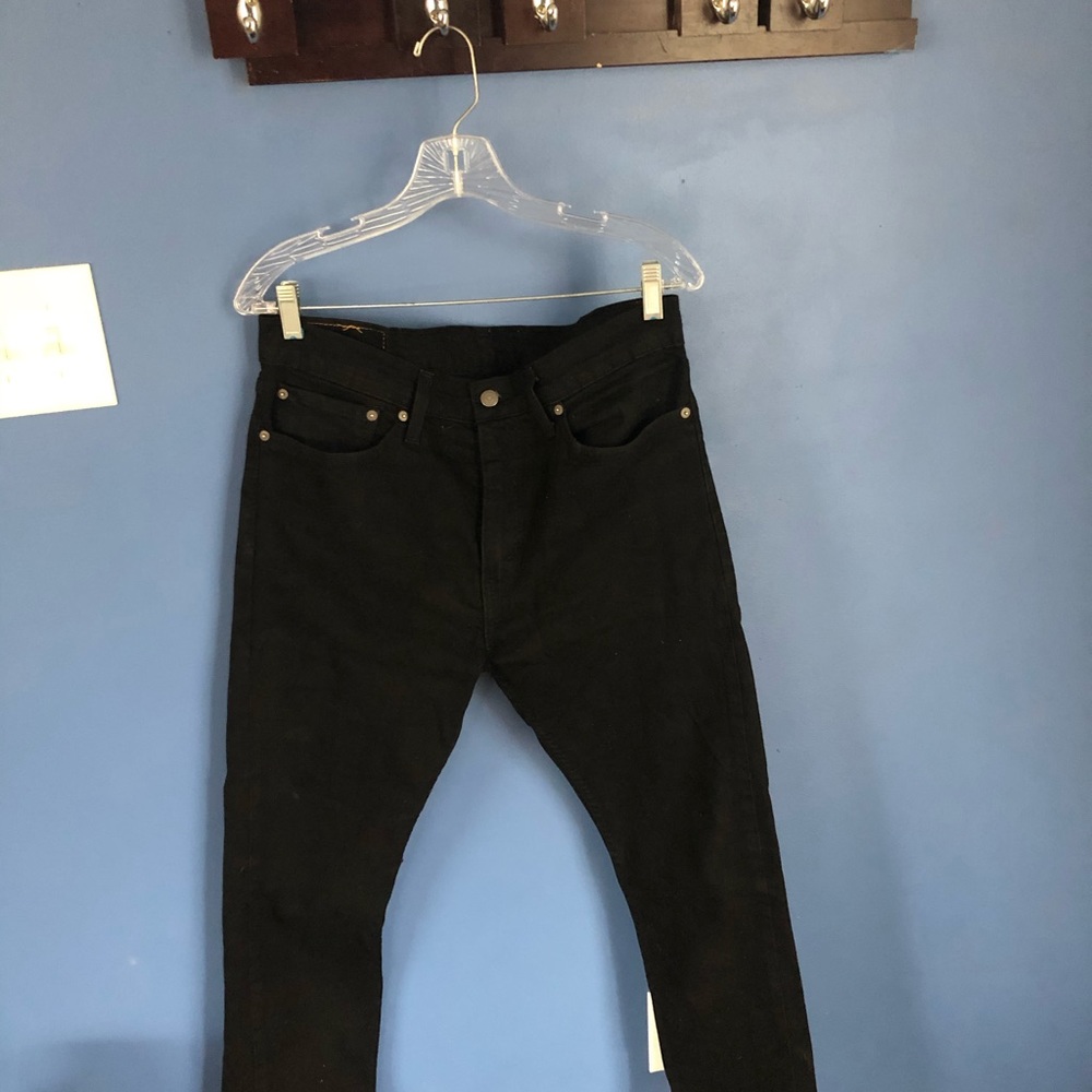Levi’s 510. 34X32